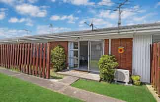 1/17 Latham Avenue, Pakuranga