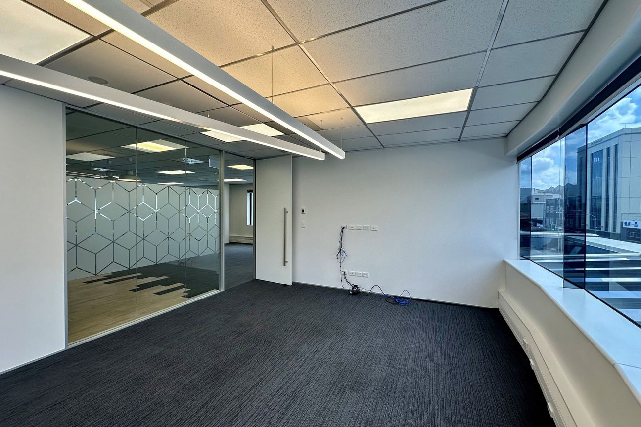 Fully Fitted Newmarket Office Floor - View 5