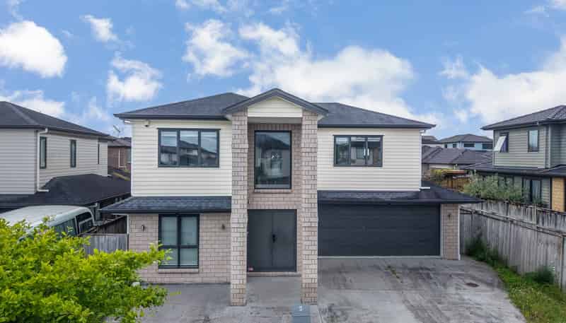 6 Springside Drive, Flat Bush