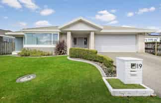 19 Astoria Place, Northpark