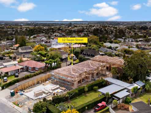 12 Taupo Street, Green Bay