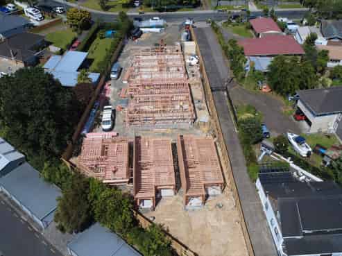 12 Taupo Street, Green Bay