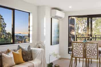 7/90 Stredwick Drive, Torbay