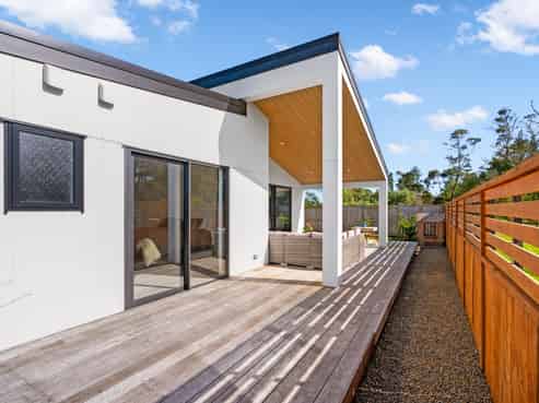 71 Tamure Place, Ruakaka