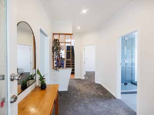 39 Batt Street, West End