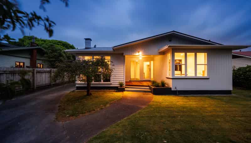 39 Batt Street, West End