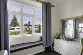 76 Cook Street, Hamilton East