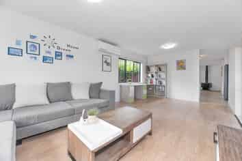 10 Midvale Place, Burswood