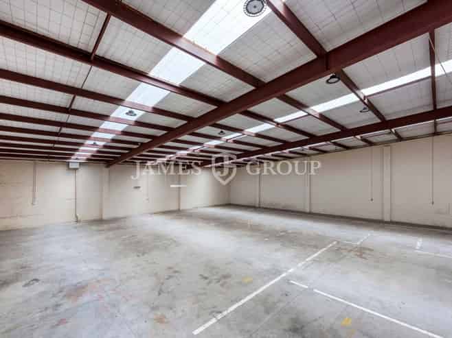 623sqm Warehouse with Minimal Office + Yard