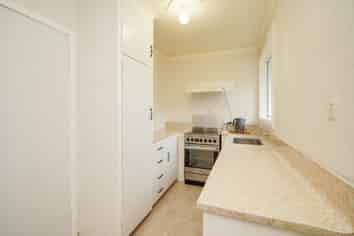 64 Ariki Avenue, Otatara