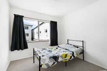 95E Felton Mathew Avenue, Saint Johns