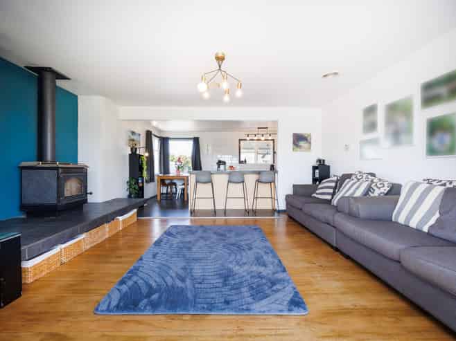 18 Somerset Crescent, Highbury