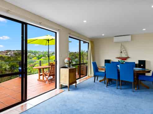 21A Peter Terrace, Castor Bay