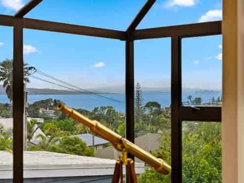 21A Peter Terrace, Castor Bay