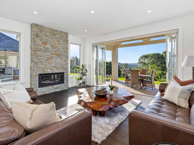 145 Okura River Road, Okura