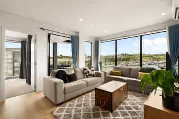 322/3 Kaipiho Lane, Albany