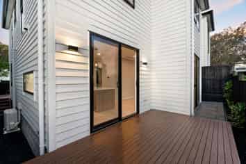 8B Catalina Crescent, Forrest Hill