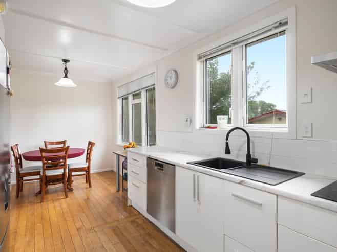 56 Revans Street, Featherston