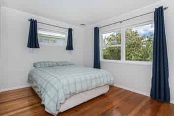  37 Raewyn Street, Morningside