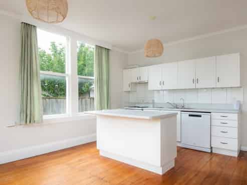 11 Schwass Street, Seddon