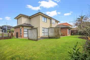 38 Gerard Way, Saint Johns