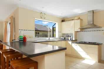 38 Gerard Way, Saint Johns