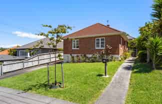 18 Bonnie Brae Road, Meadowbank