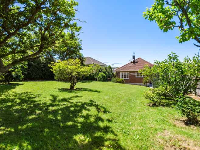 18 Bonnie Brae Road, Meadowbank