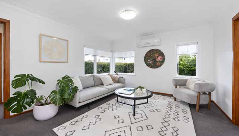 41 Riversdale Road, Avondale