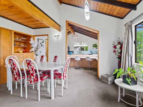 8 Goodwood Drive, Goodwood Heights