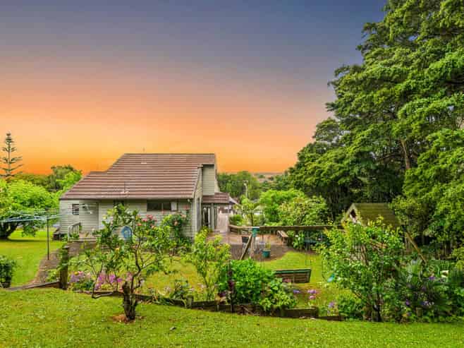 8 Goodwood Drive, Goodwood Heights