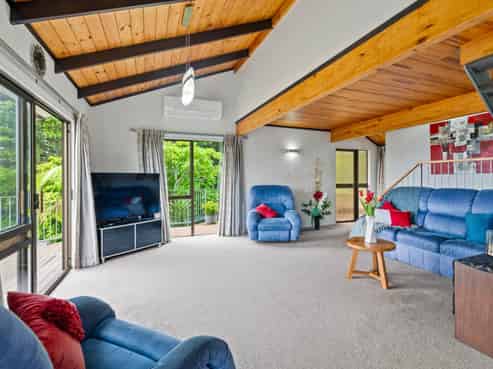 8 Goodwood Drive, Goodwood Heights