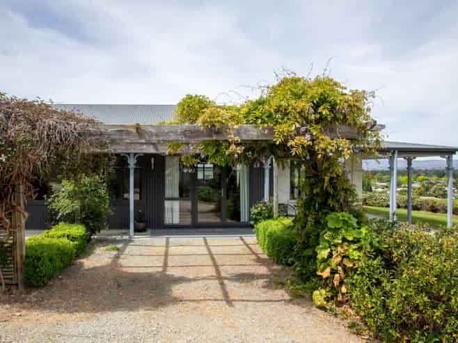 56 Shields Street, CLYDE