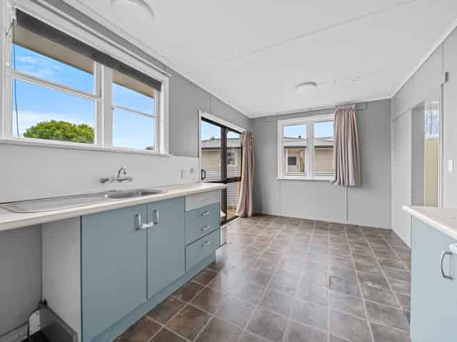 11 River Road, Masterton