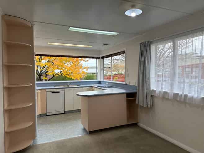 150 Weld Street, Redwoodtown