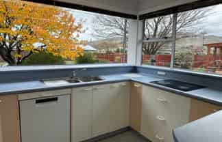 150 Weld Street, Redwoodtown