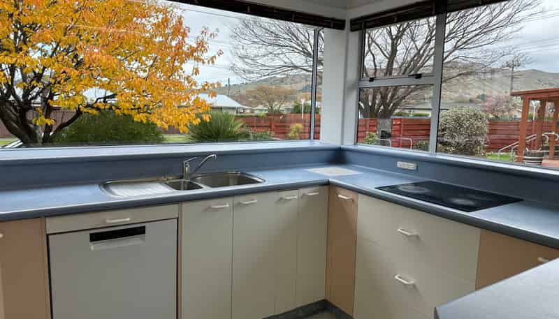 150 Weld Street, Redwoodtown