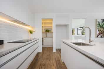 12A Walbrook Road, Manly