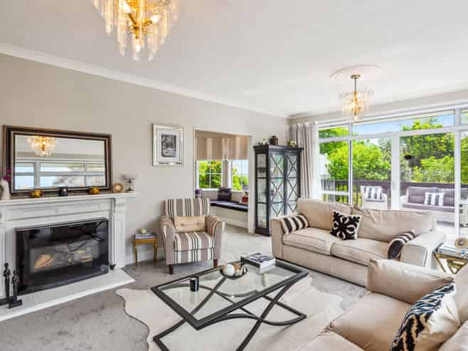 47 Golf Road, Paraparaumu Beach