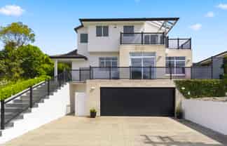 47 Golf Road, Paraparaumu Beach