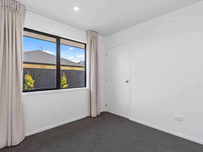 15b Songpa Street, Halswell