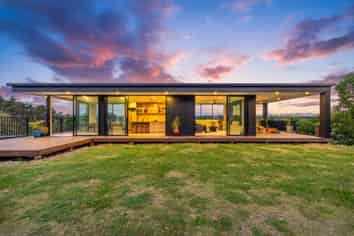 181 Point View Drive, East Tamaki Heights