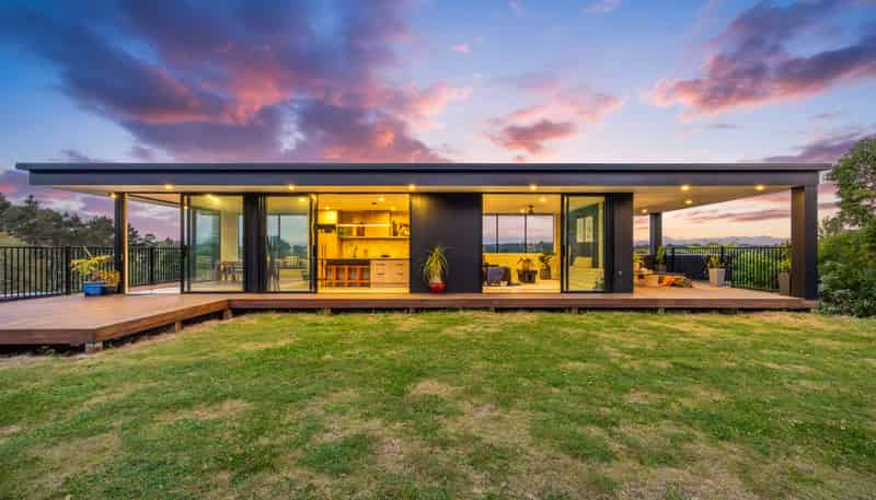 181 Point View Drive, East Tamaki Heights