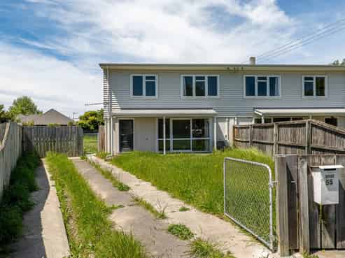 55-57 Momorangi Crescent, Redwood