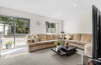 44 Chapel Road, Flat Bush