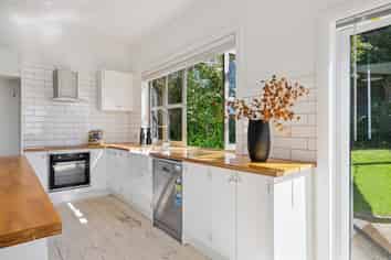 7 & 7A Ventnor Street, Mornington