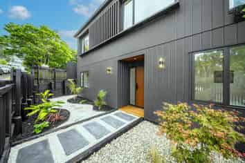 5A Cheryl Place, Hillcrest