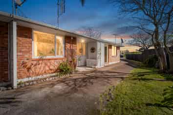 29B Mark Road, Mount Albert