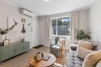 29B Mark Road, Mount Albert