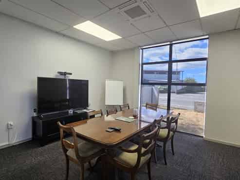 Workshop and Amenities at Stortford Lodge